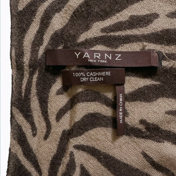 Yarnz NY 100% Cashmere Blanket Scarf Wrap Chocolate Brown Contrast Zebra Animal - Picture 6 of 11